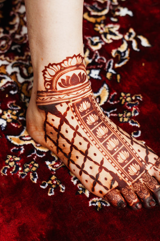 Foot Mehendi Stencil AHBF01