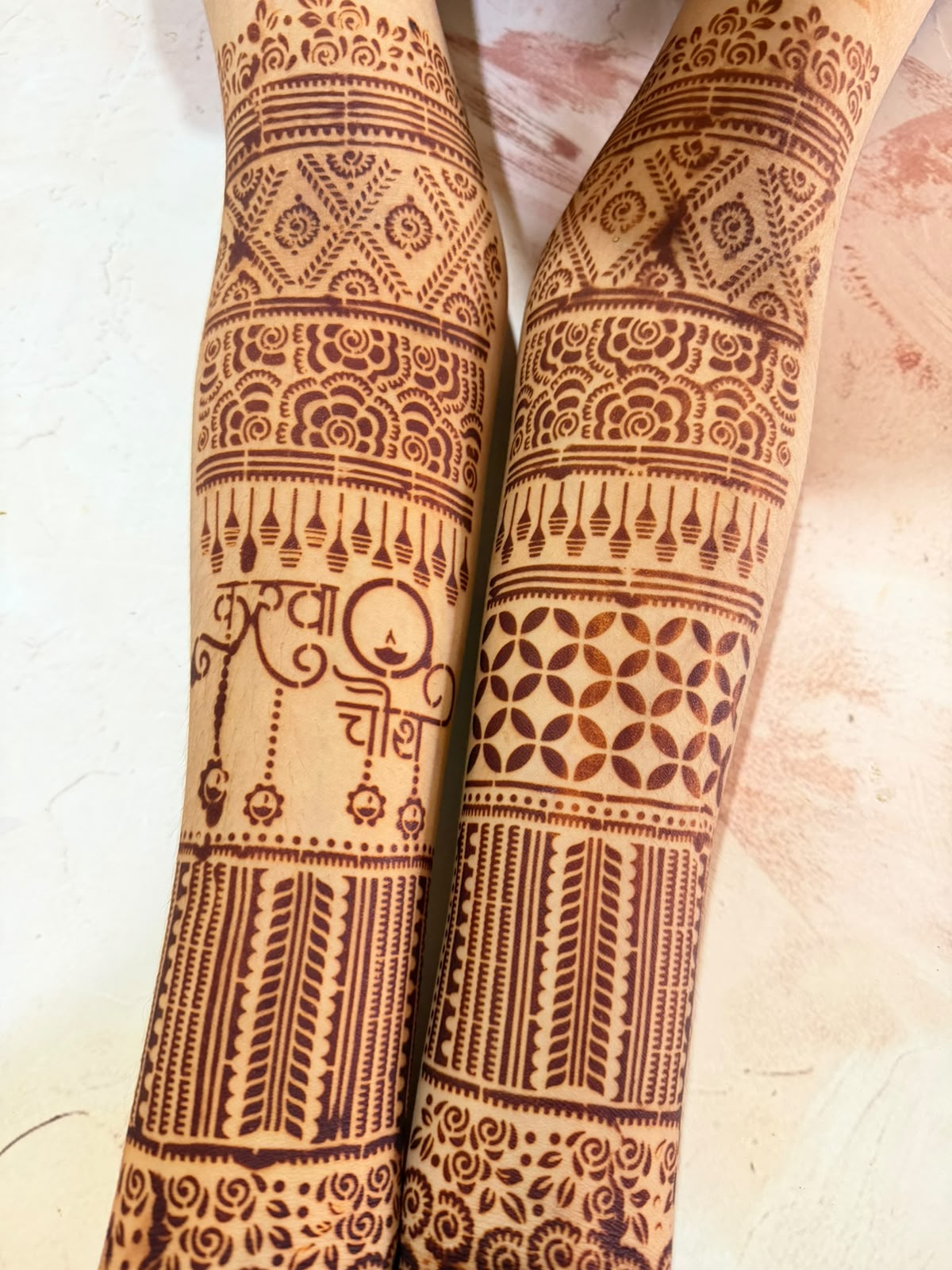 Karwachauth Mehendi Stencil  AHKD06 (SLIM HANDS)